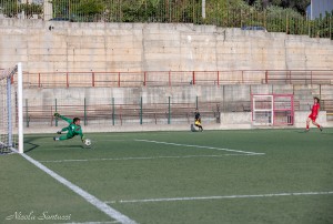 80', Sapone ci prova ancora Commisso ci arriva con la punta delle dita